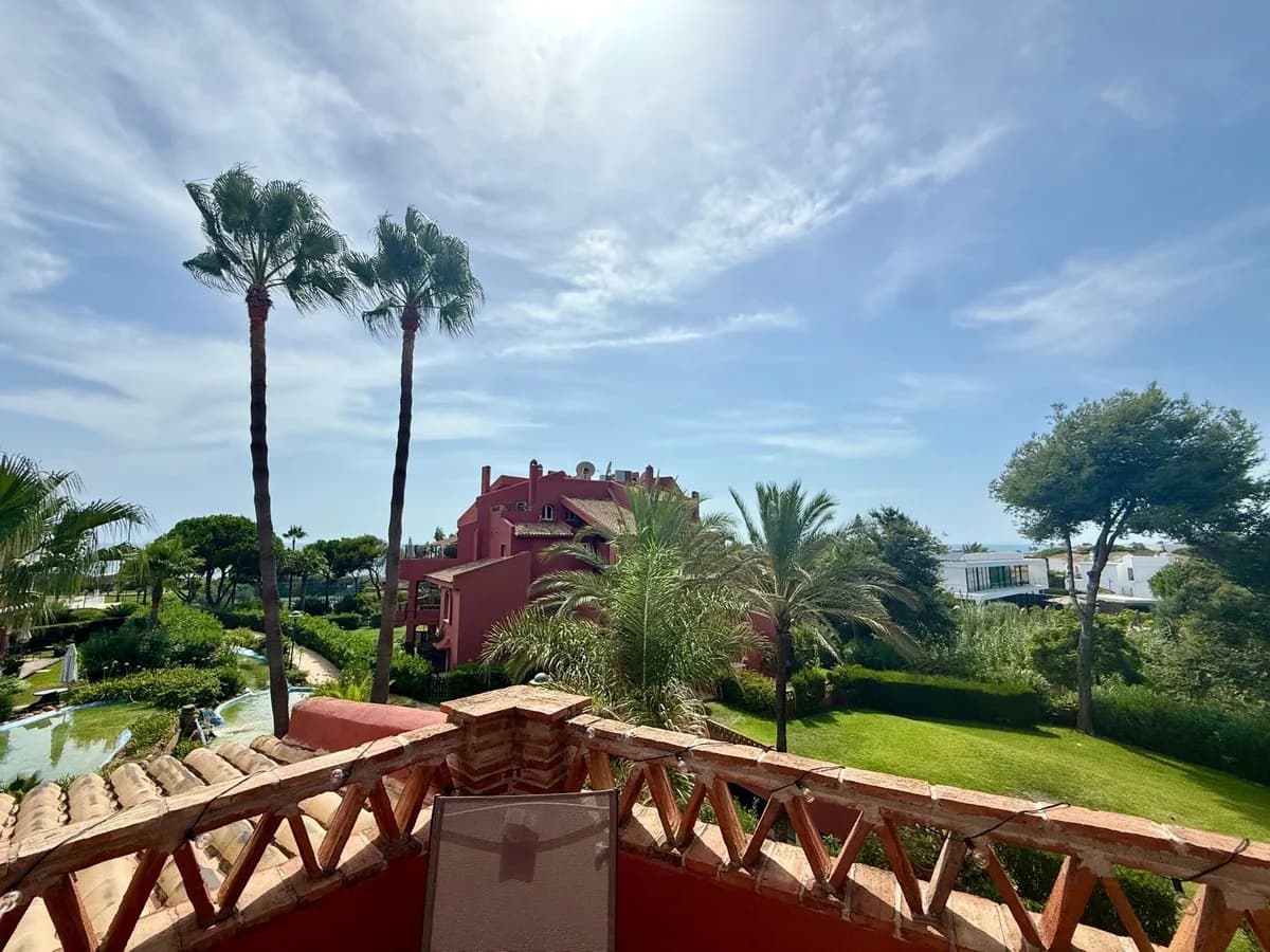 4 Bedroom Penthouse Duplex for Sale in Elviria, Málaga