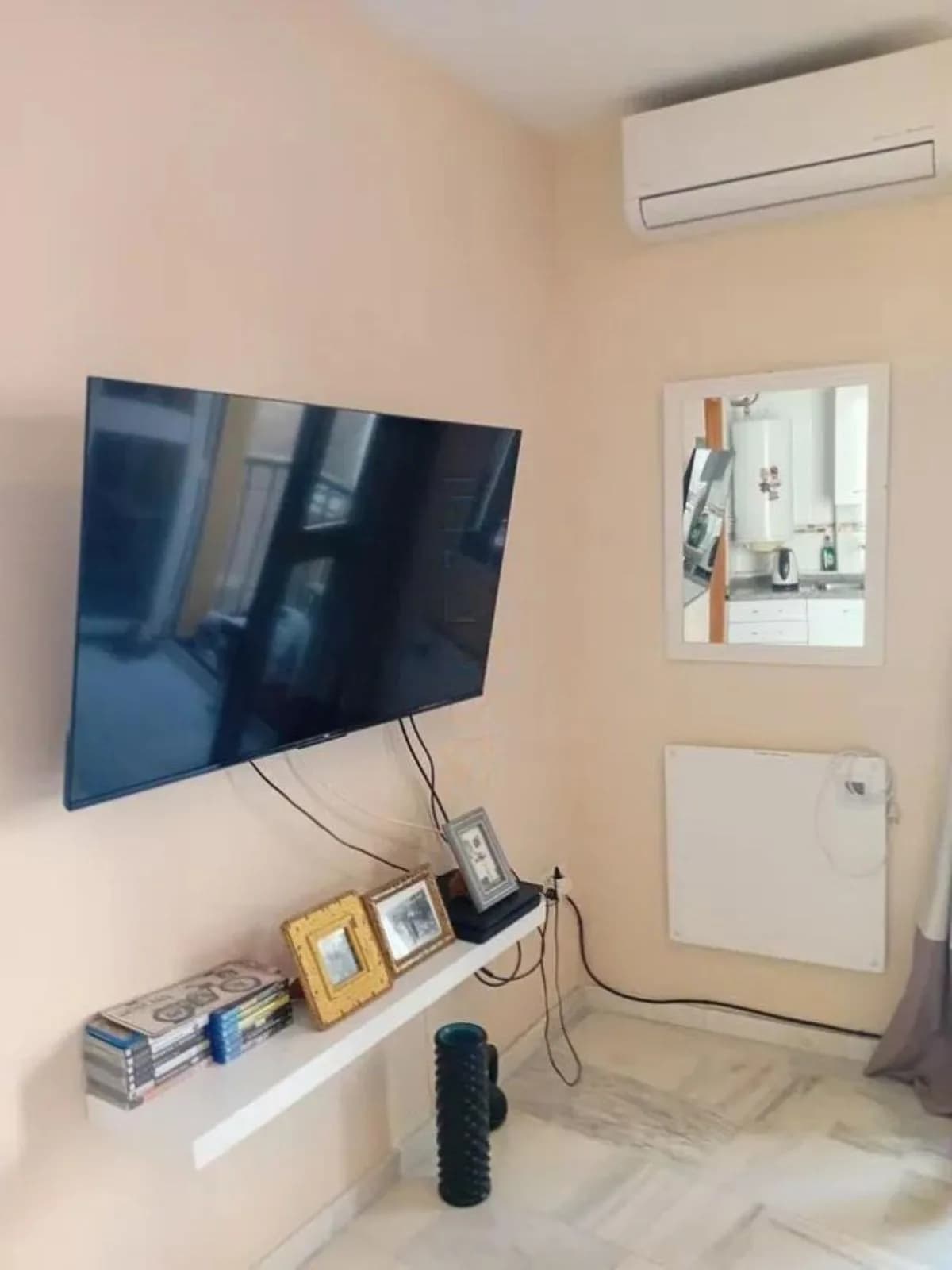 1 Bedroom Middle Floor Apartment for Sale in Monda, Málaga - Image 4