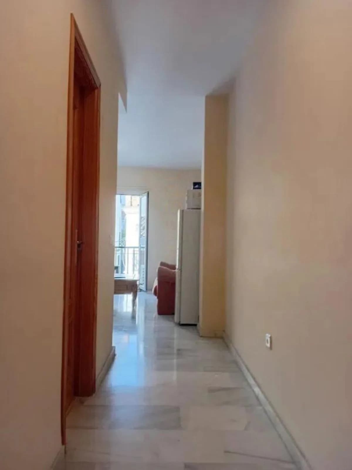 1 Bedroom Middle Floor Apartment for Sale in Monda, Málaga - Image 9