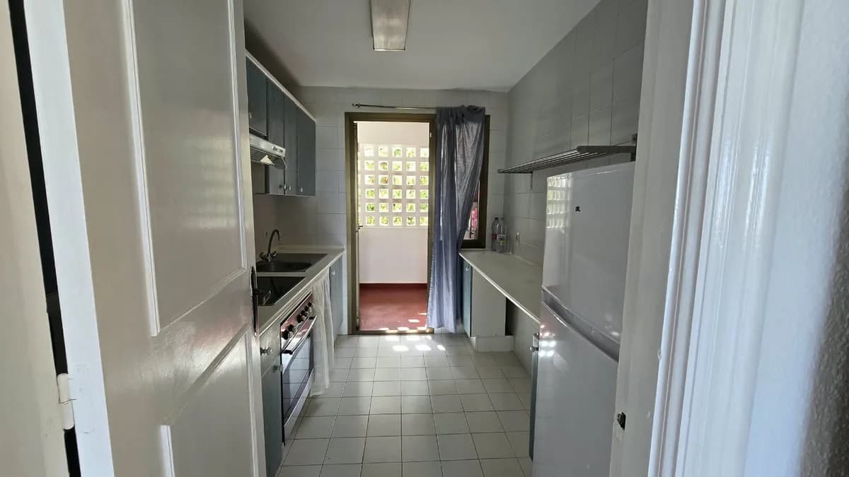 2 Bedroom Top Floor Apartment for Sale in Riviera del Sol, Málaga - Image 7