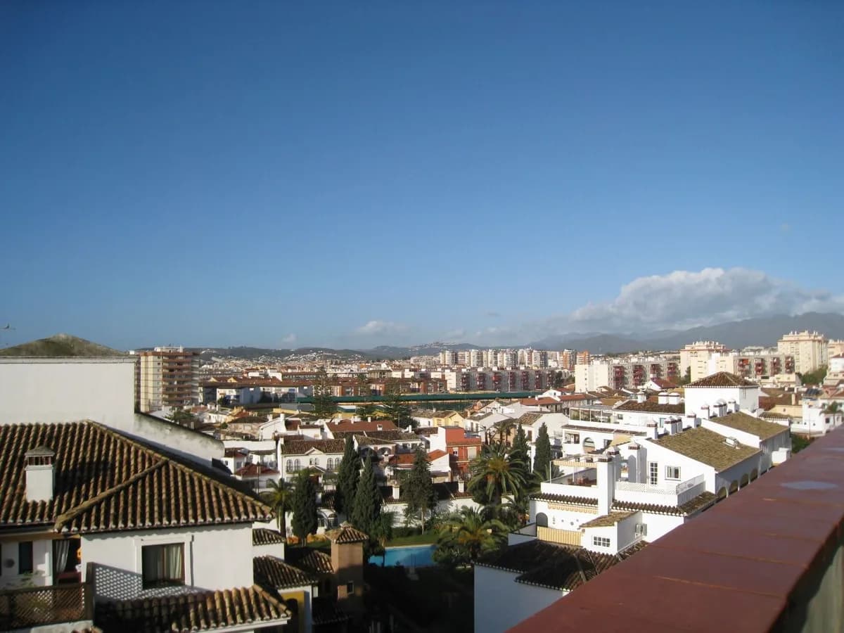 3 Bedroom Penthouse for Sale in Fuengirola, Málaga