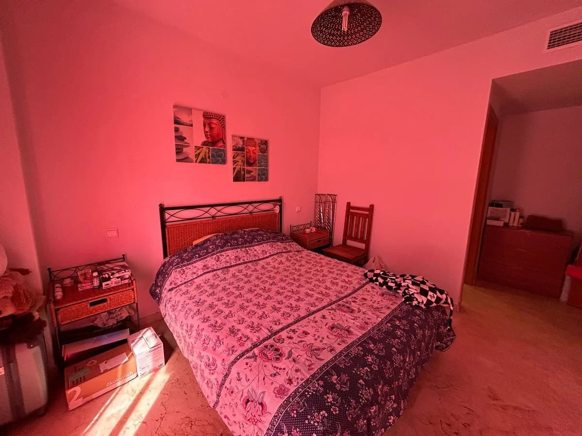 2 Bedroom Top Floor Apartment for Sale in Selwo, Málaga - Image 7