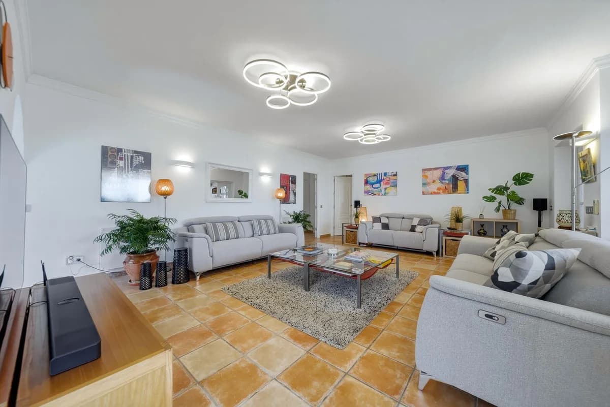 5 Bedroom Detached Villa for Sale in El Chaparral, Málaga - Image 5