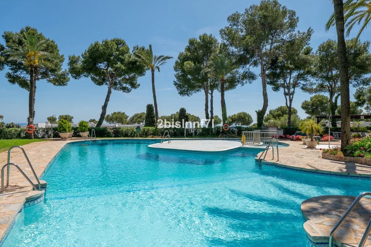 2 Bedroom Middle Floor Apartment for Sale in Miraflores, Málaga