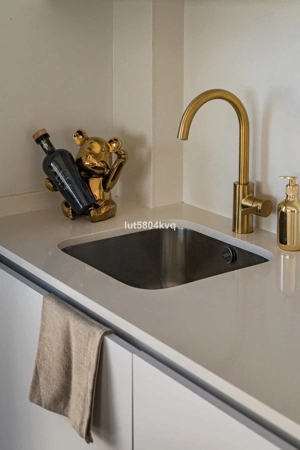 3 Bedroom Semi-Detached House for Sale in Riviera del Sol, Málaga - Image 5