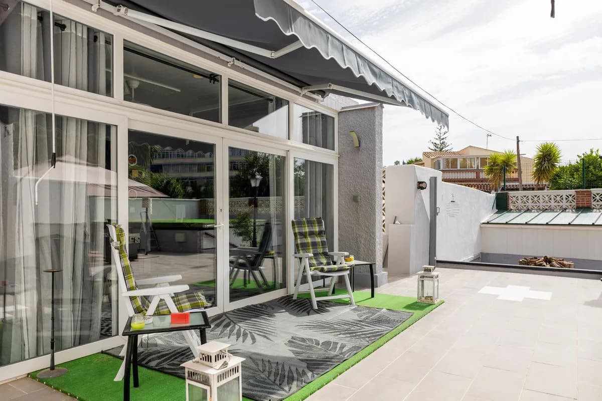 2 Bedroom Detached Villa for Sale in Torreblanca, Málaga