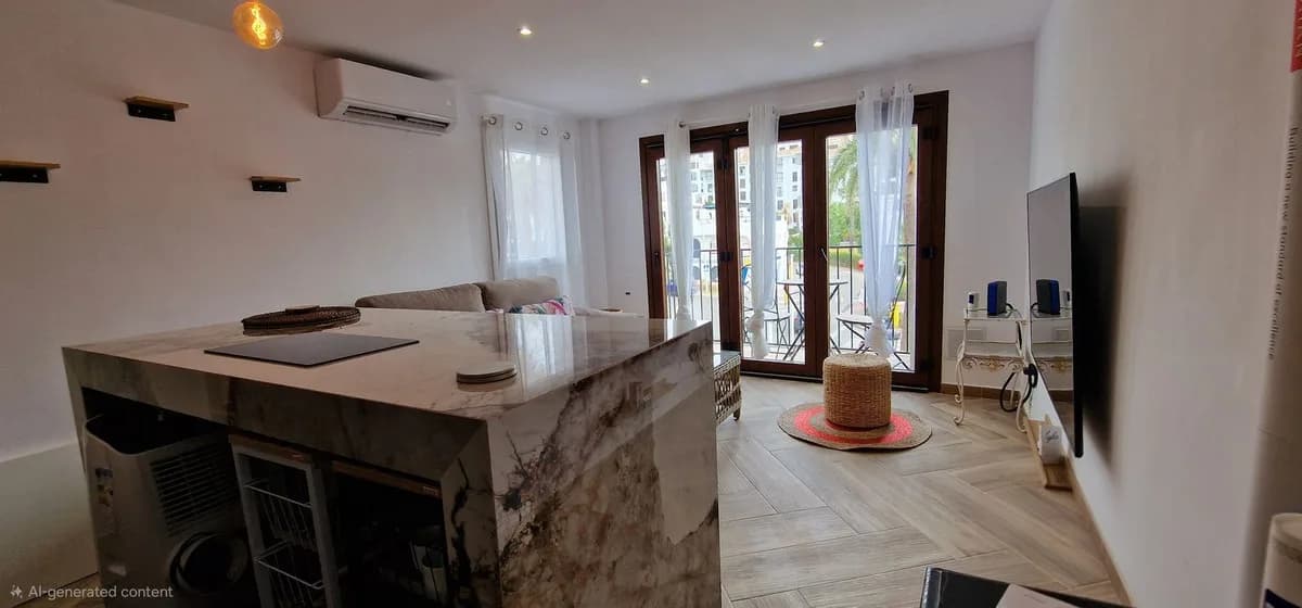 1 Bedroom Middle Floor Apartment for Sale in La Duquesa, Málaga - Image 3