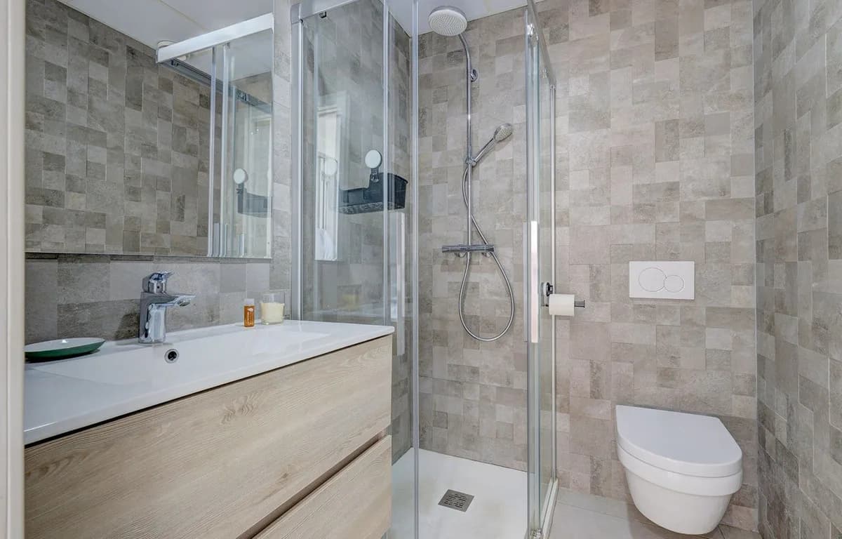 3 Bedroom Penthouse Duplex for Sale in Benalmadena, Málaga - Image 8