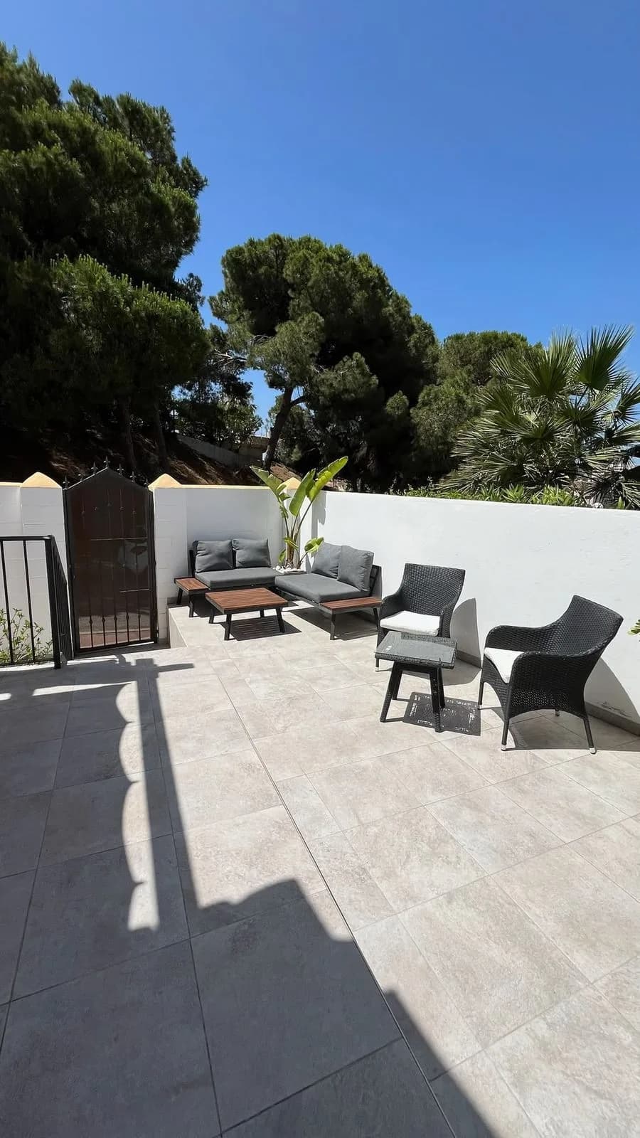 3 Bedroom Detached Villa for Sale in El Faro, Málaga - Image 4