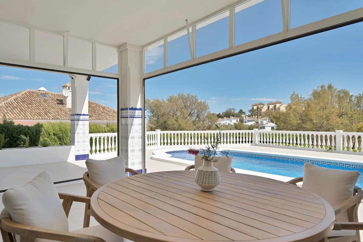 3 Bedroom Semi-Detached House for Sale in La Mairena, Málaga - Image 5