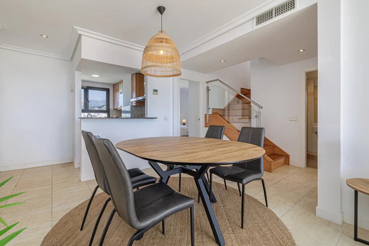 2 Bedroom Penthouse Duplex for Sale in Estepona, Málaga - Image 3