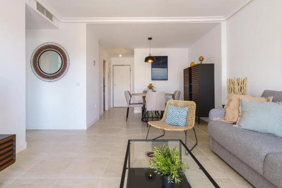 2 Bedroom Penthouse for Sale in Estepona, Málaga - Image 8