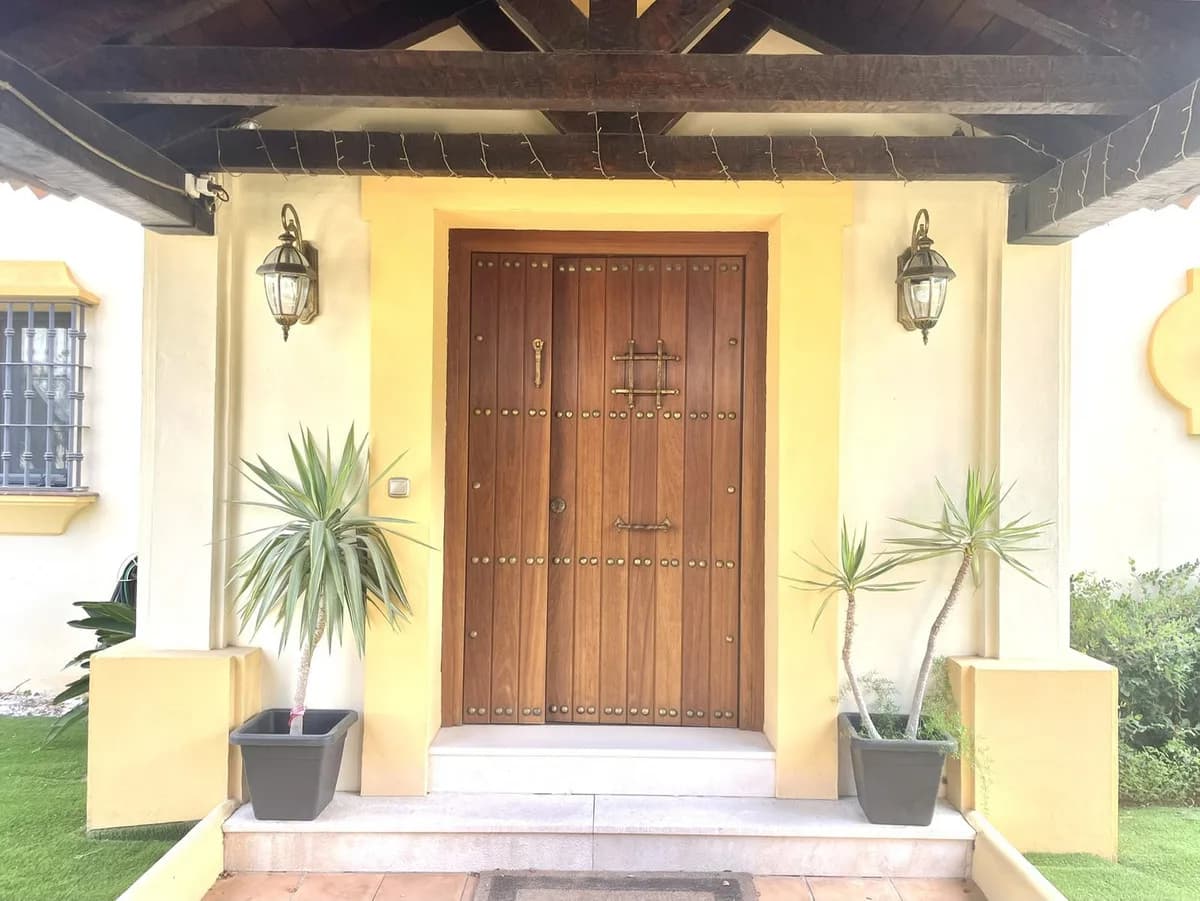 5 Bedroom Detached Villa for Sale in Mijas, Málaga - Image 4