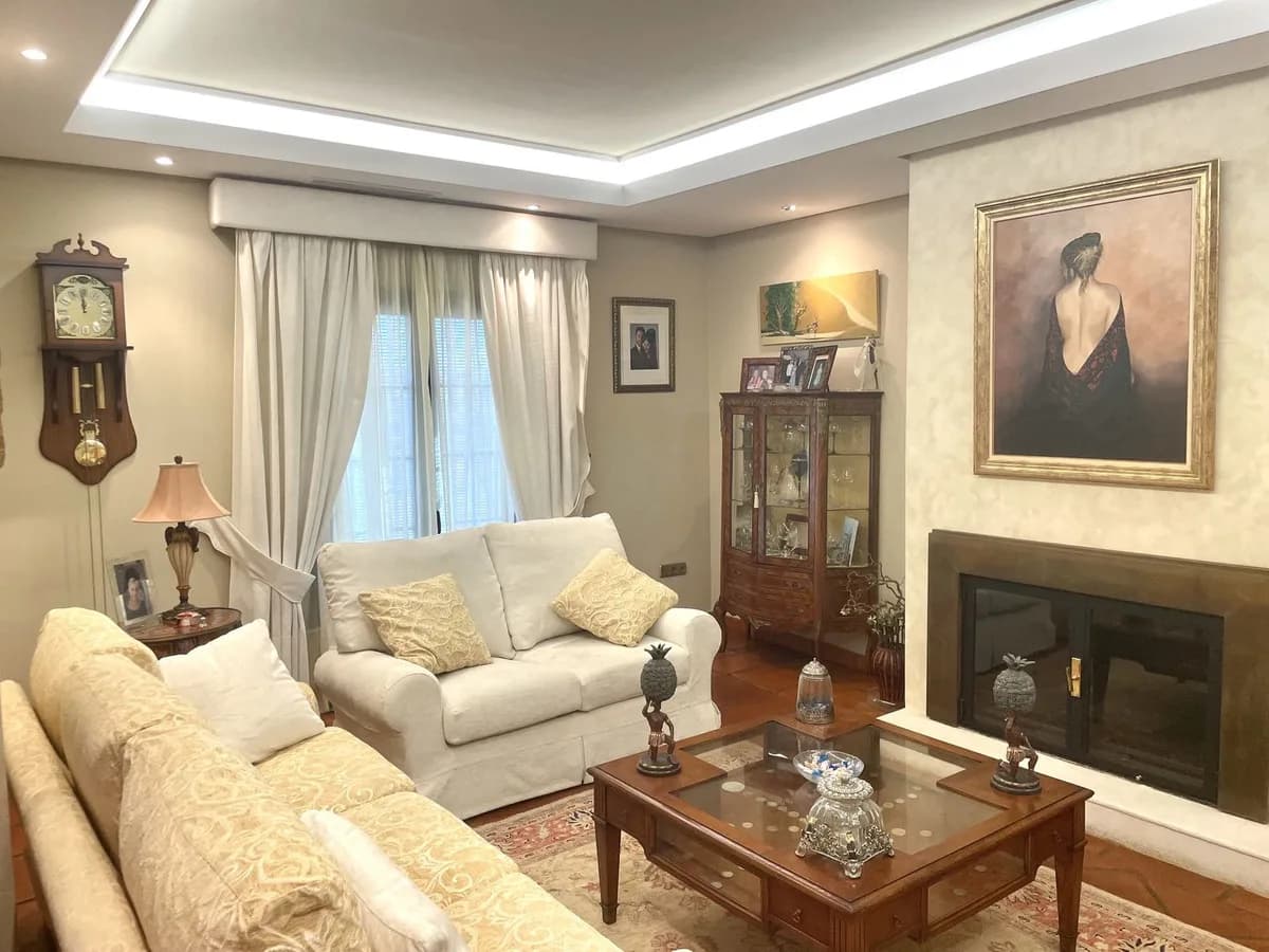 5 Bedroom Detached Villa for Sale in Mijas, Málaga - Image 6
