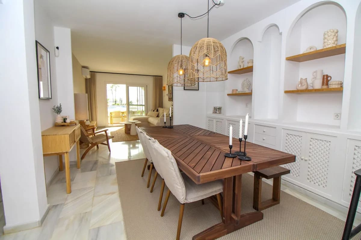 2 Bedroom Ground Floor Apartment for Sale in Calahonda, Málaga - Image 6