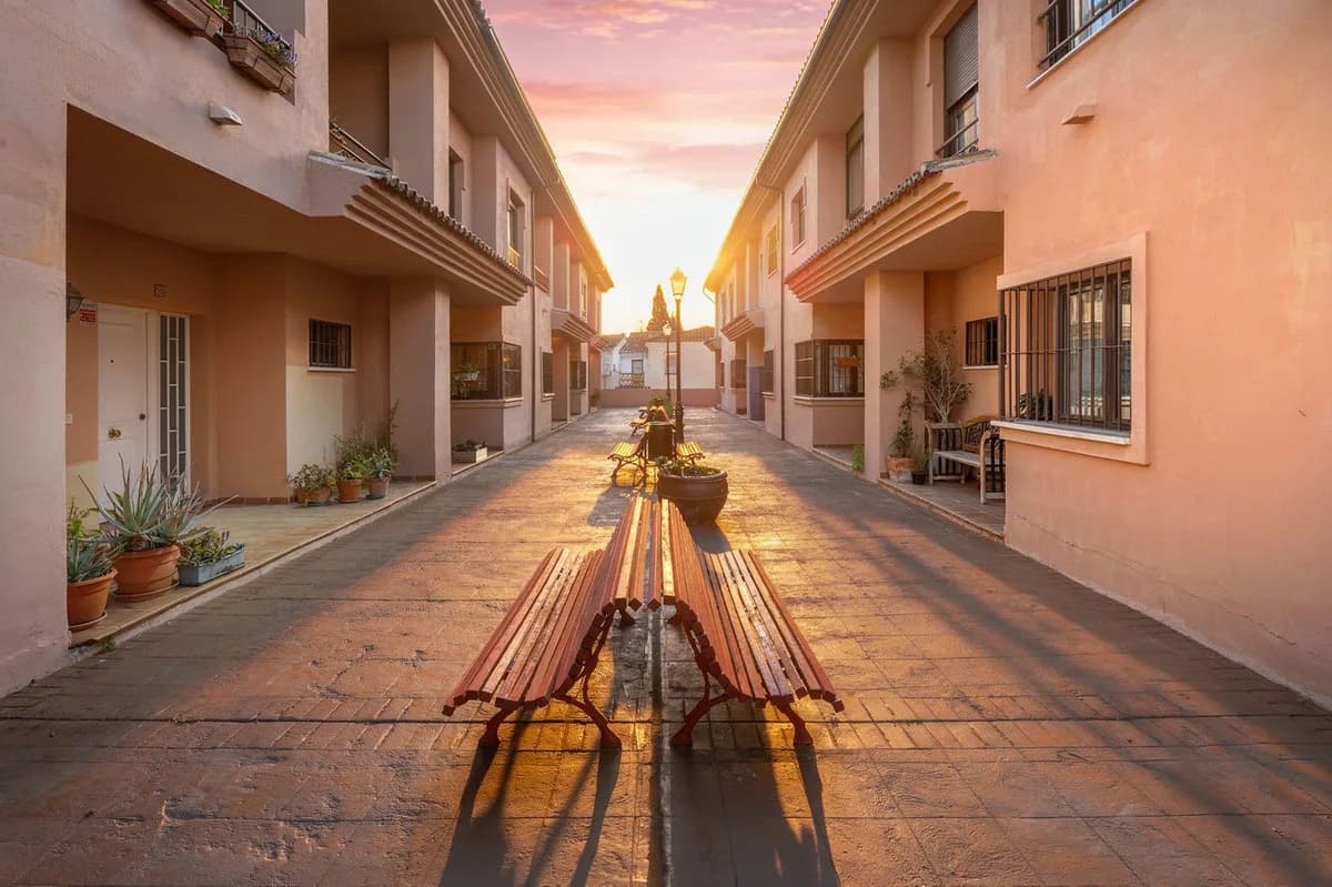 3 Bedroom Townhouse for Sale in Benalmadena Pueblo, Málaga - Image 3