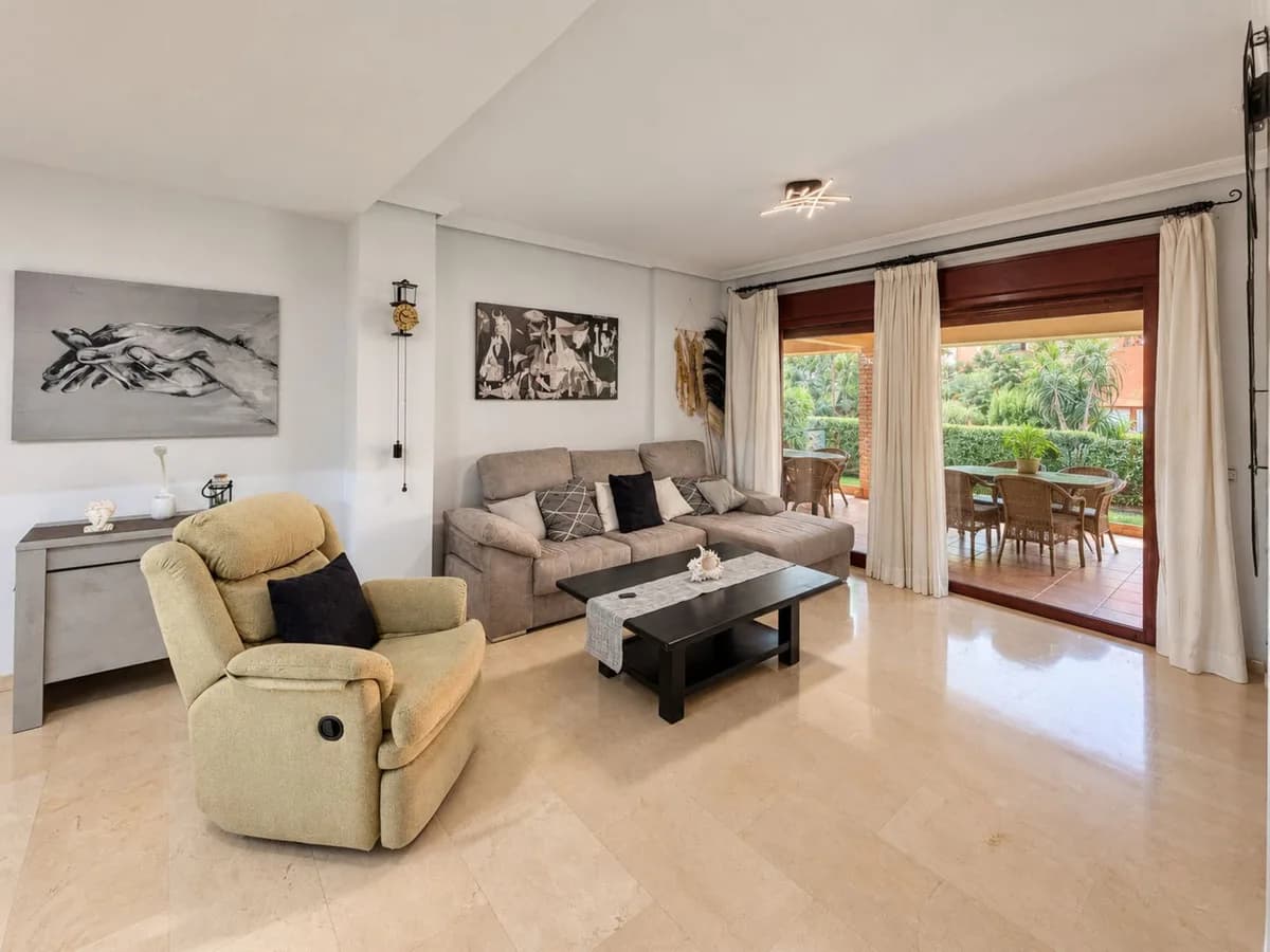 2 Bedroom Ground Floor Apartment for Sale in Casares Playa, Málaga - Image 4