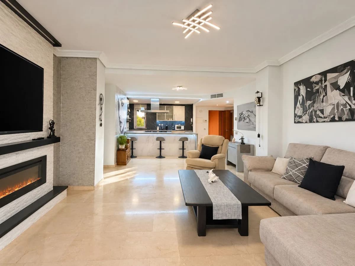 2 Bedroom Ground Floor Apartment for Sale in Casares Playa, Málaga - Image 5
