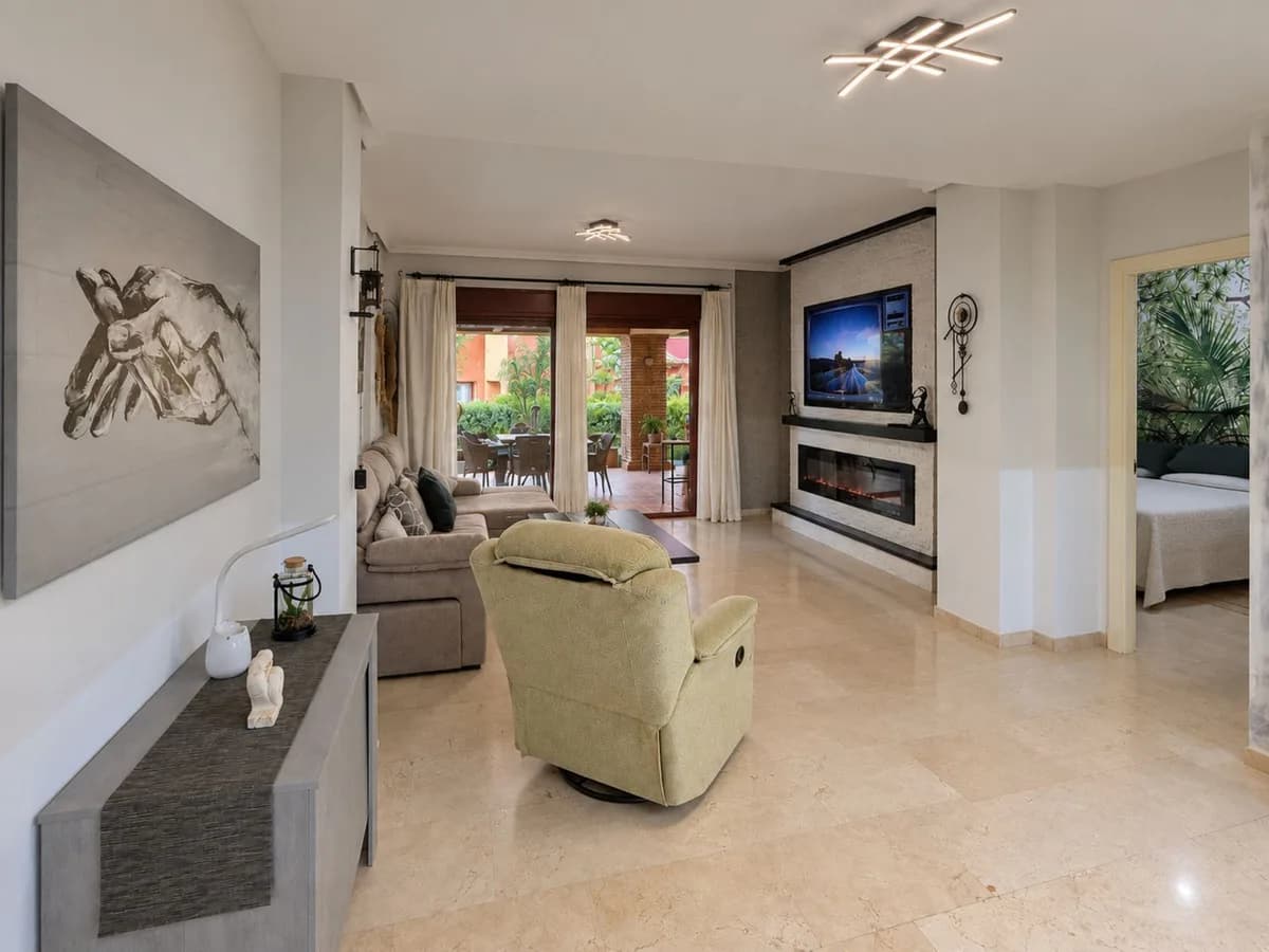 2 Bedroom Ground Floor Apartment for Sale in Casares Playa, Málaga - Image 9