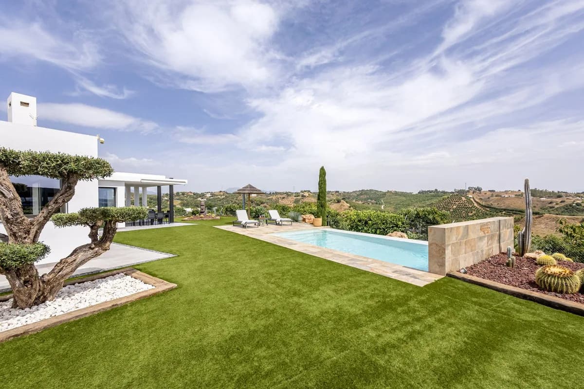 3 Bedroom Finca - Cortijo for Sale in Alhaurín el Grande, Málaga - Image 6
