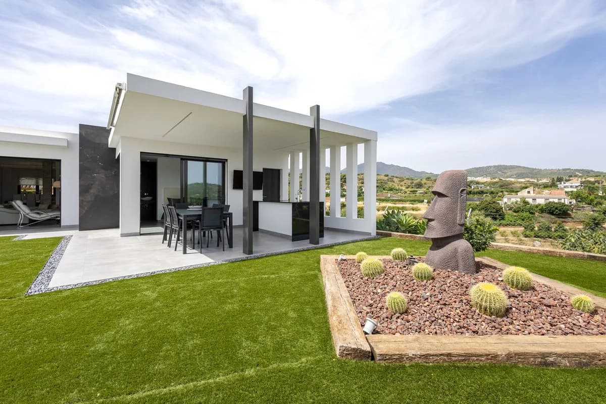 3 Bedroom Finca - Cortijo for Sale in Alhaurín el Grande, Málaga - Image 7