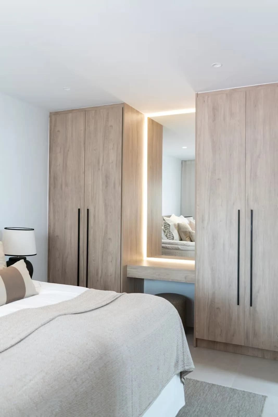 2 Bedroom Ground Floor Apartment for Sale in Nueva Andalucía, Málaga - Image 3