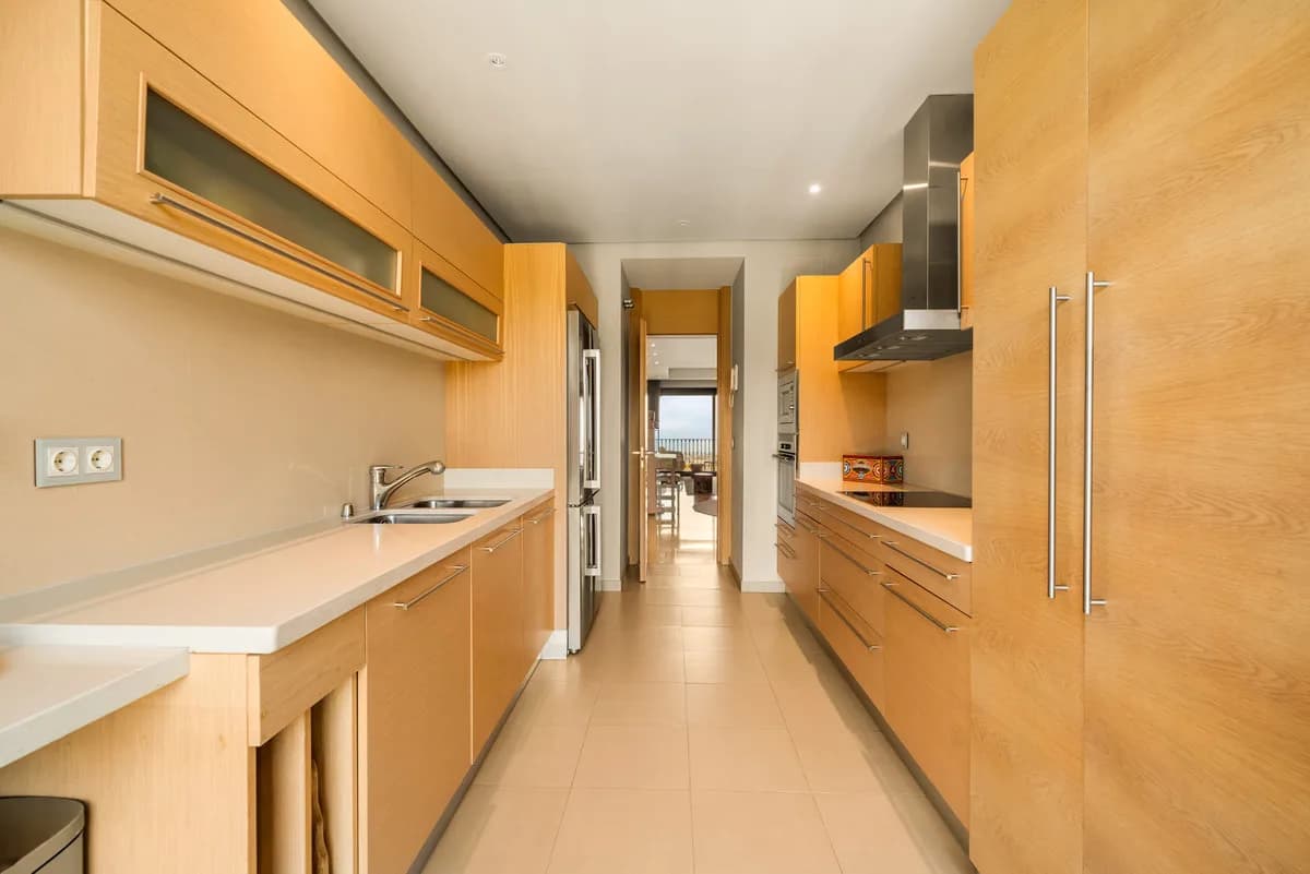 2 Bedroom Middle Floor Apartment for Sale in La Quinta, Málaga - Image 9