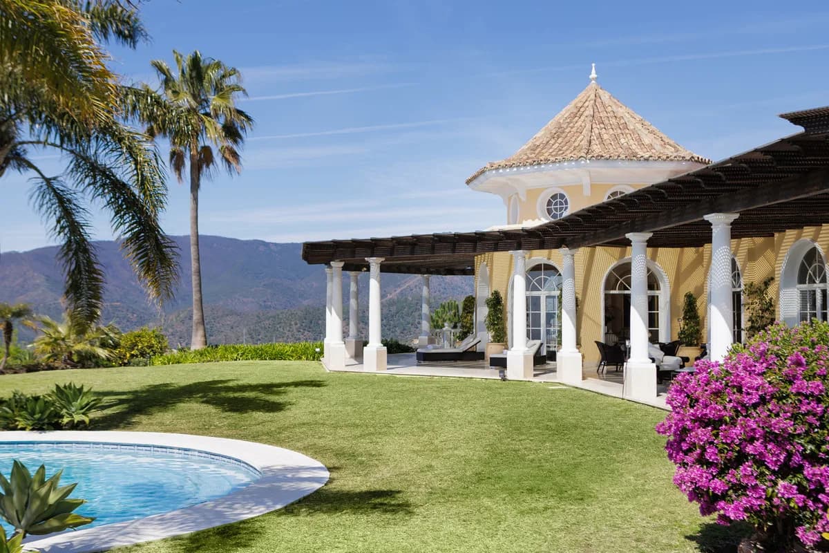4 Bedroom Detached Villa for Sale in La Zagaleta, Málaga - Image 8