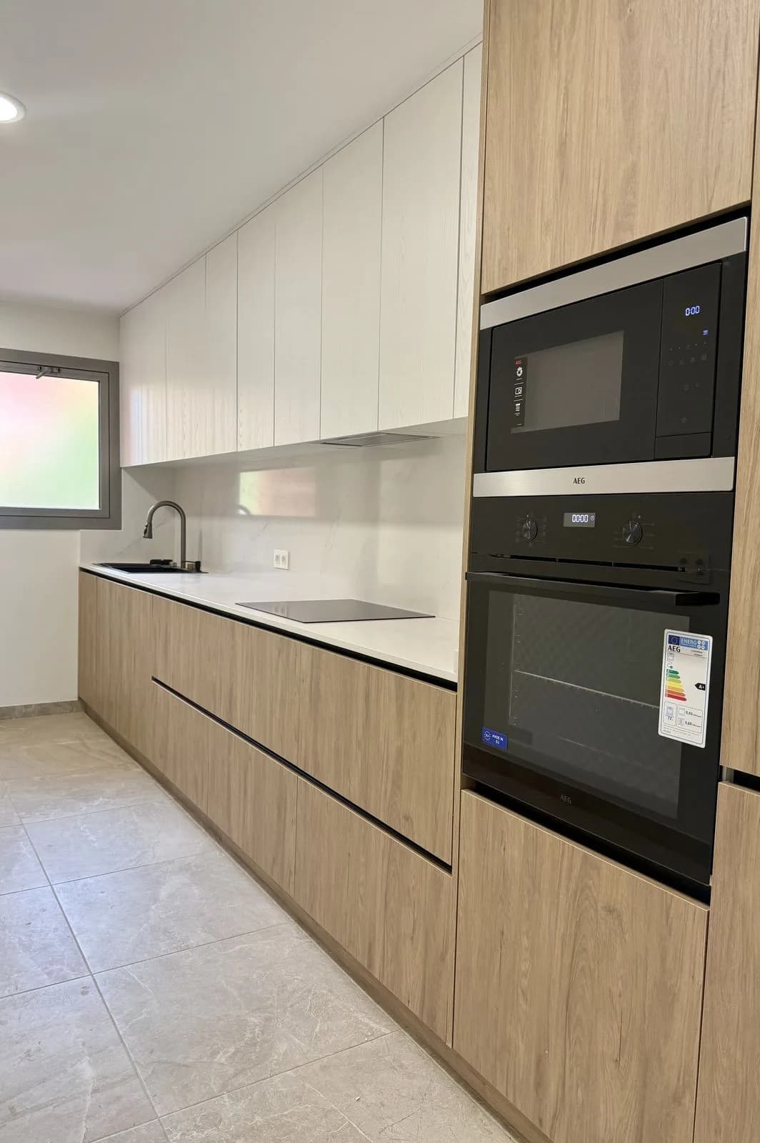 3 Bedroom Penthouse Duplex for Sale in Benahavís, Málaga - Image 6