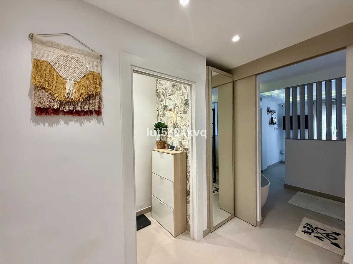 3 Bedroom Ground Floor Apartment for Sale in La Quinta, Málaga - Image 9