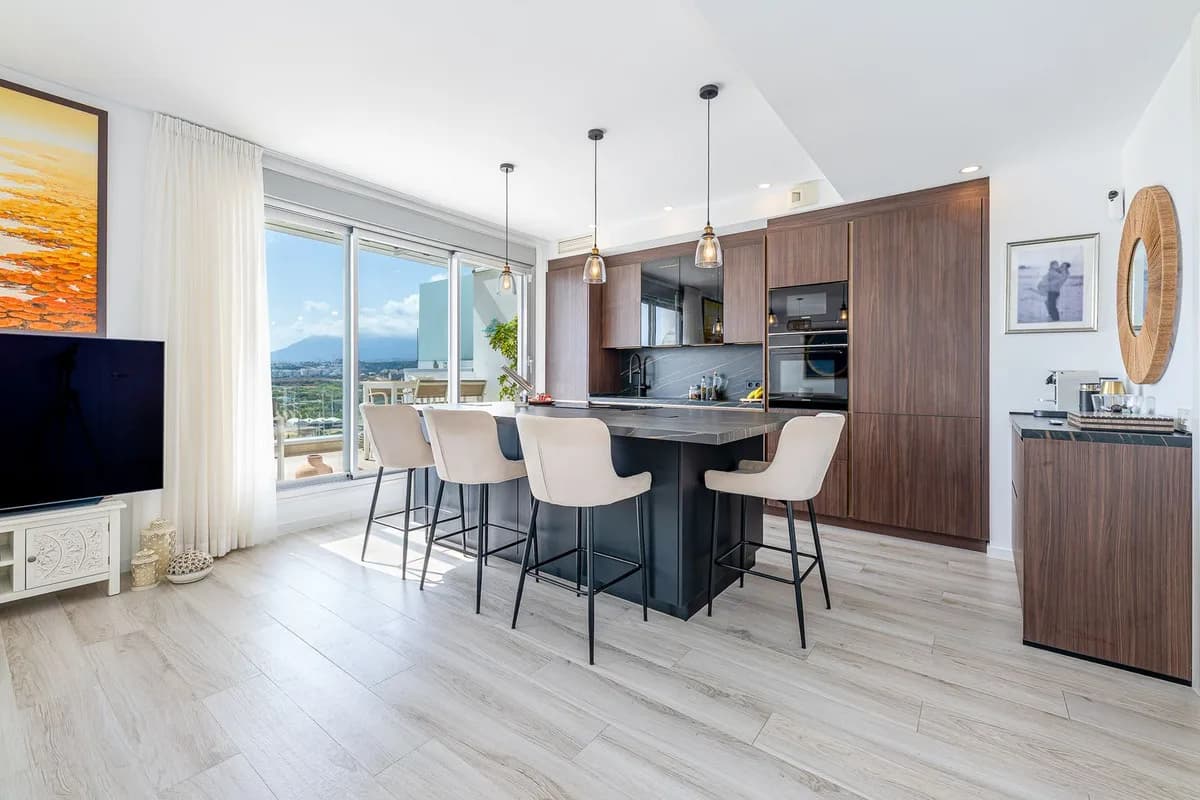 2 Bedroom Penthouse for Sale in Cancelada, Málaga - Image 5
