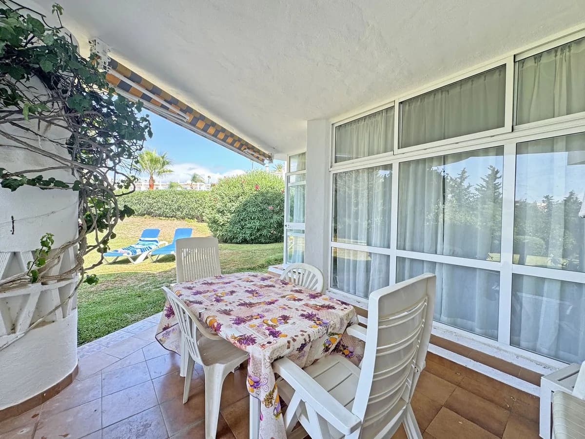 2 Bedroom Ground Floor Apartment for Sale in Calahonda, Málaga - Image 9