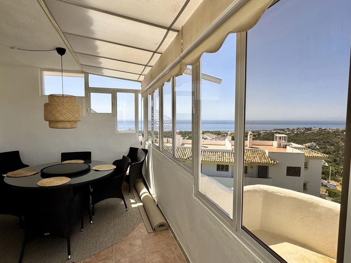 3 Bedroom Penthouse Duplex for Sale in Calahonda, Málaga - Image 3