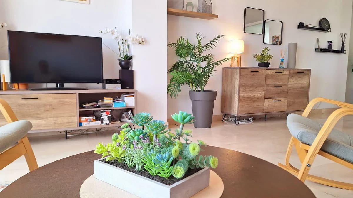 2 Bedroom Middle Floor Apartment for Sale in Casares Playa, Málaga - Image 7