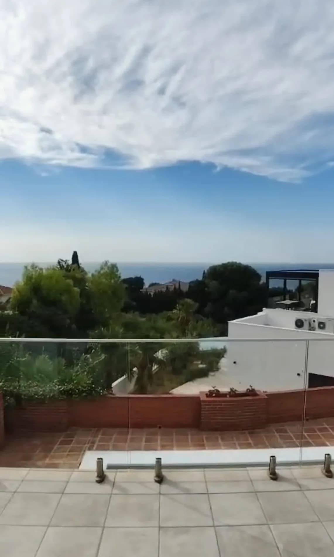 5 Bedroom Detached Villa for Sale in Benalmadena, Málaga - Image 5