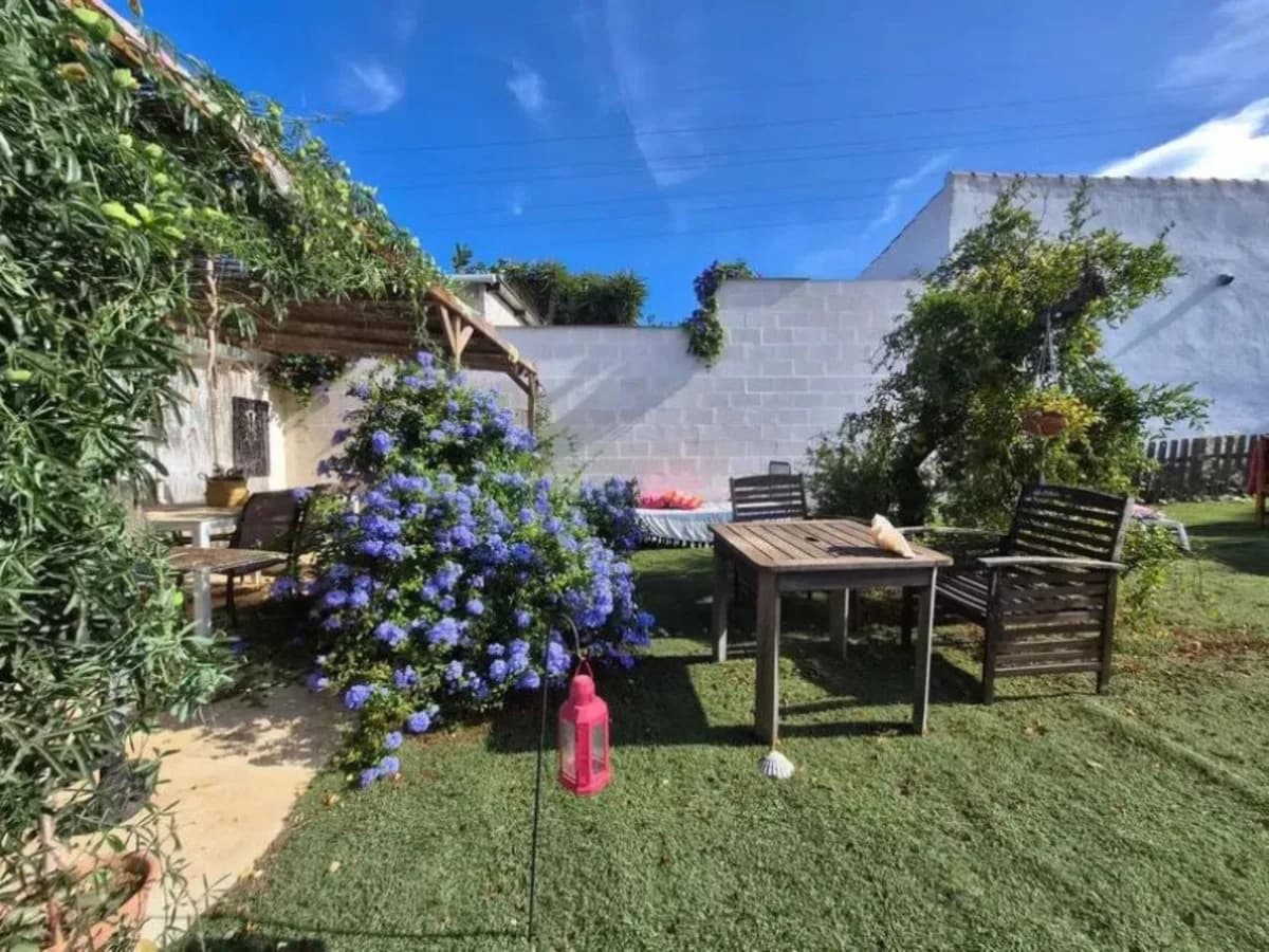2 Bedroom Detached Villa for Sale in San Roque, Cádiz