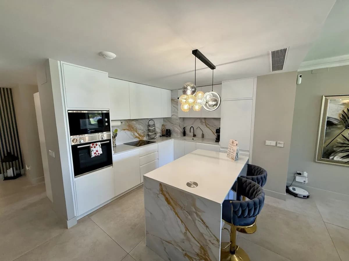 3 Bedroom Semi-Detached House for Sale in Mijas, Málaga - Image 7