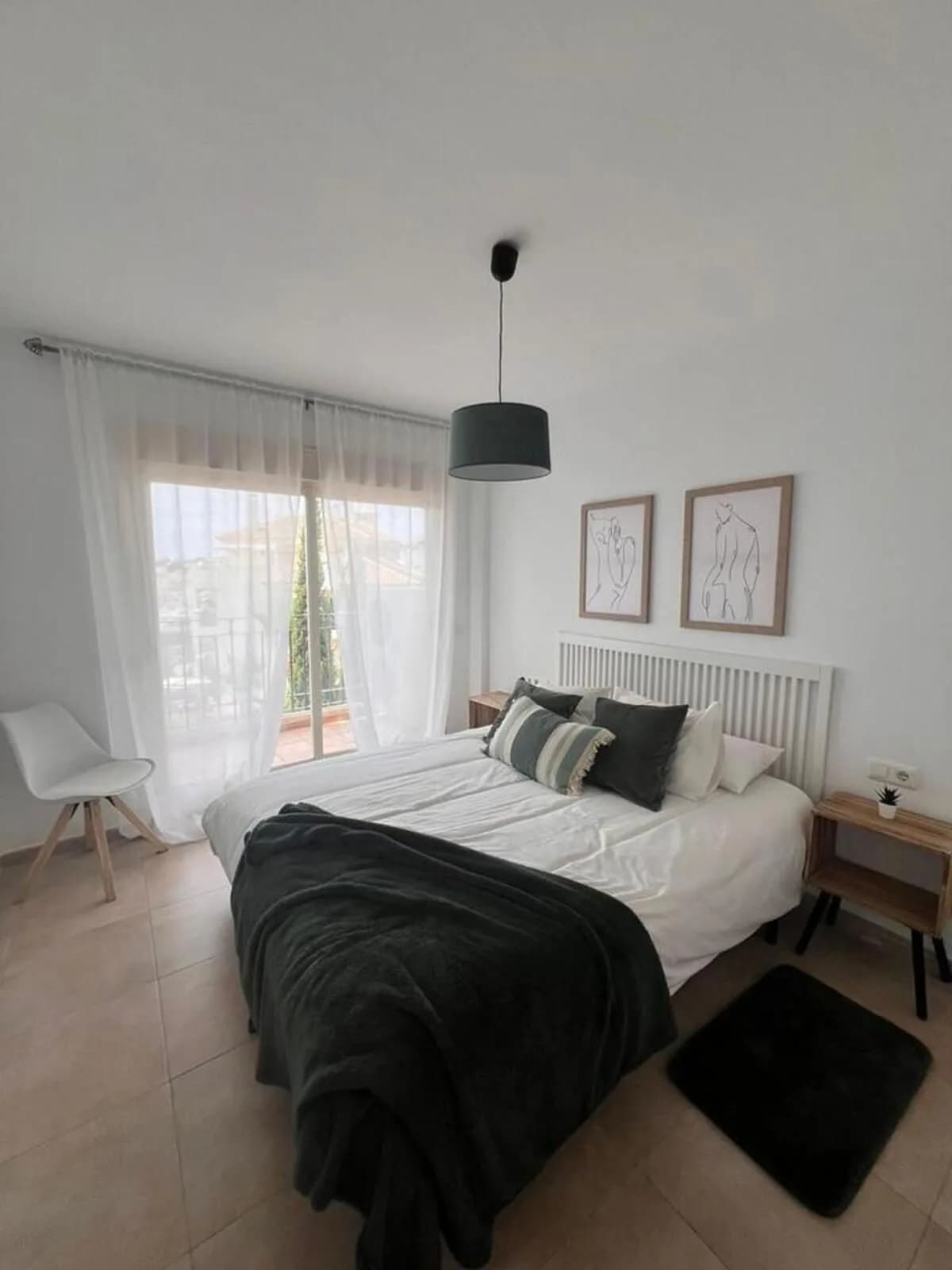 3 Bedroom Middle Floor Apartment for Sale in Riviera del Sol, Málaga - Image 7
