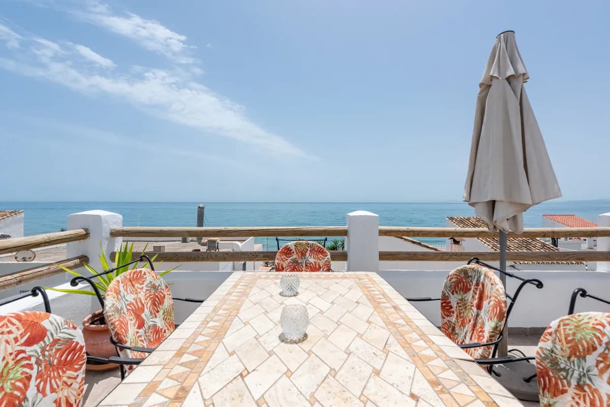 2 Bedroom Townhouse for Sale in Estepona, Málaga - Image 9