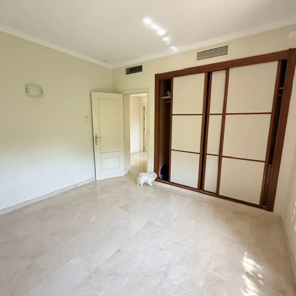 3 Bedroom Penthouse for Sale in La Quinta, Málaga - Image 8