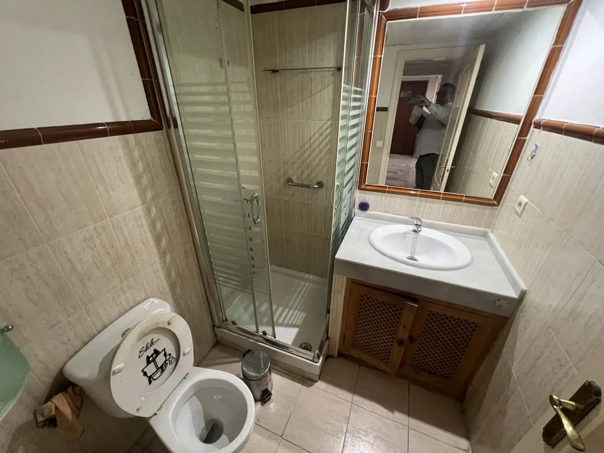 3 Bedroom Ground Floor Apartment for Sale in Estepona, Málaga - Image 8