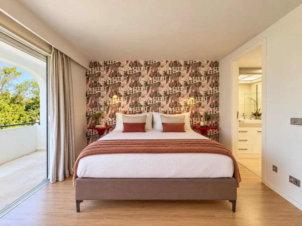 2 Bedroom Townhouse for Sale in Nueva Andalucía, Málaga - Image 4