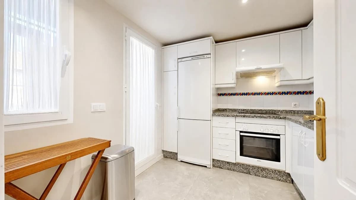 3 Bedroom Townhouse for Sale in Nueva Andalucía, Málaga - Image 8