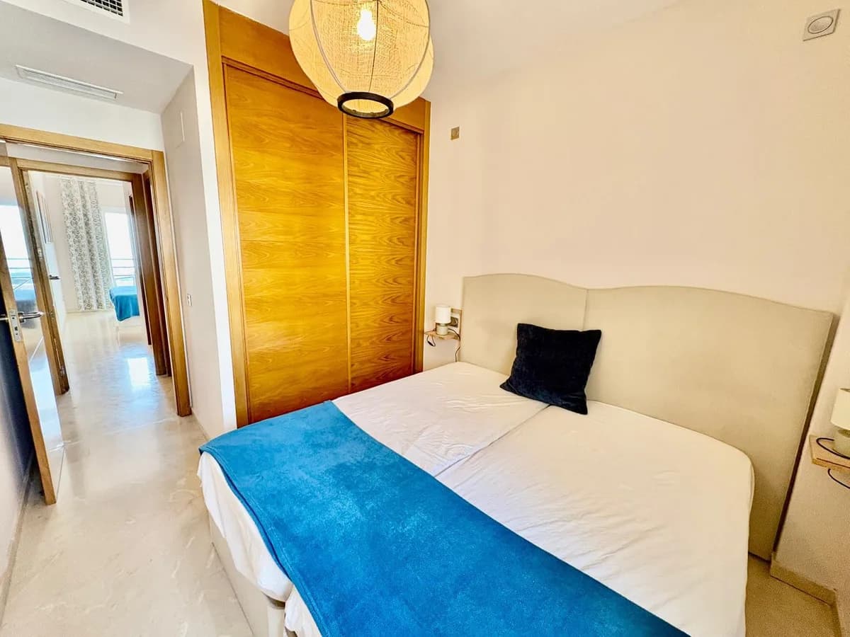 2 Bedroom Middle Floor Apartment for Sale in Manilva, Málaga - Image 9
