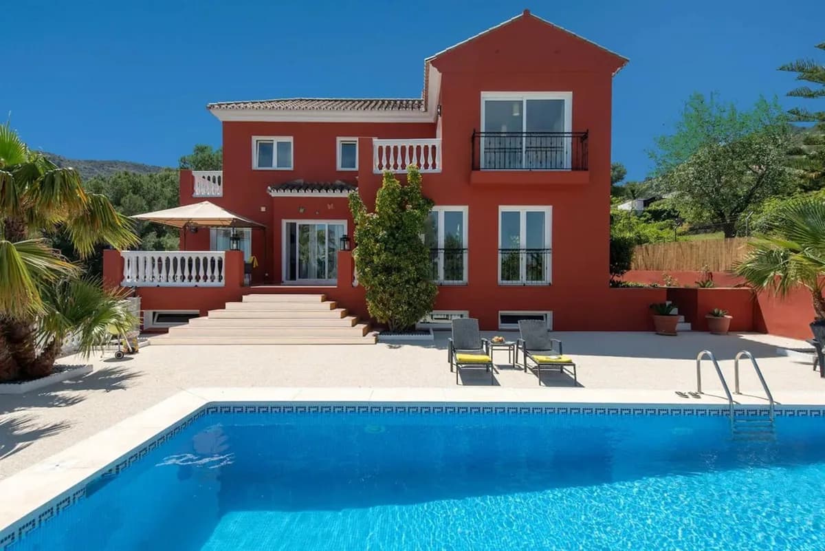 4 Bedroom Detached Villa for Sale in Alhaurín de la Torre, Málaga