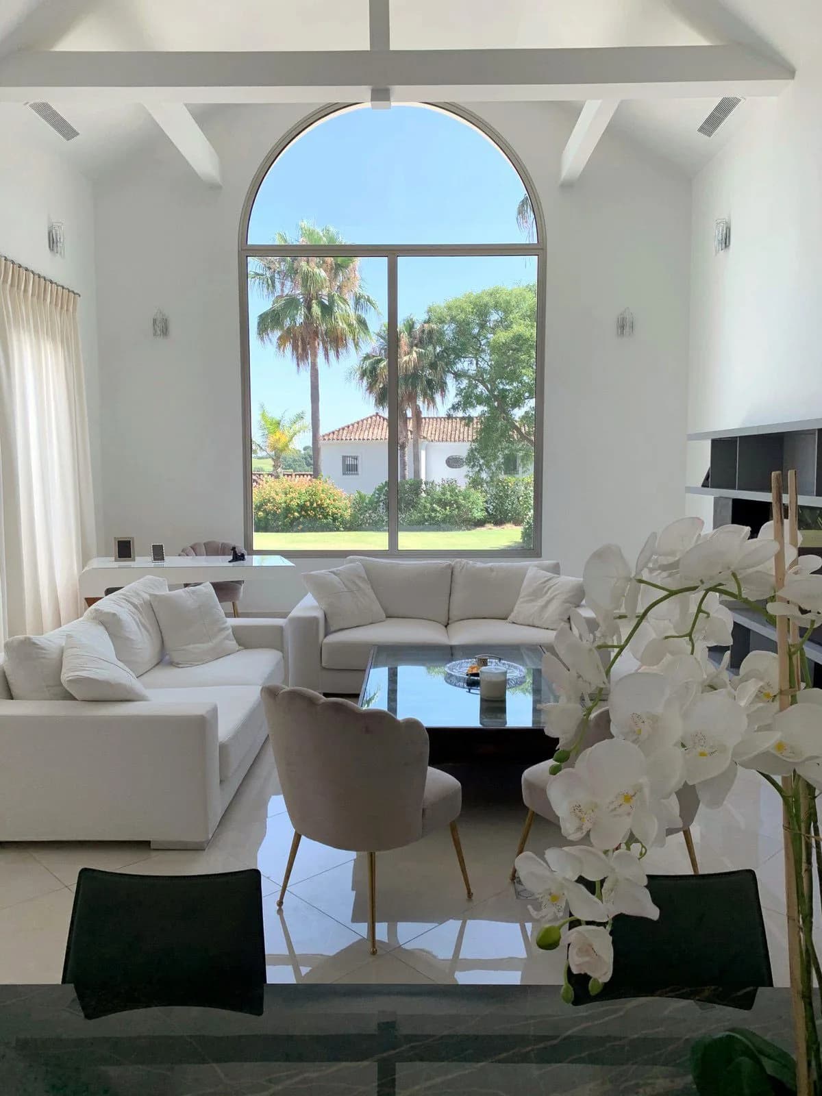 5 Bedroom Detached Villa for Sale in Sotogrande, Cádiz - Image 9