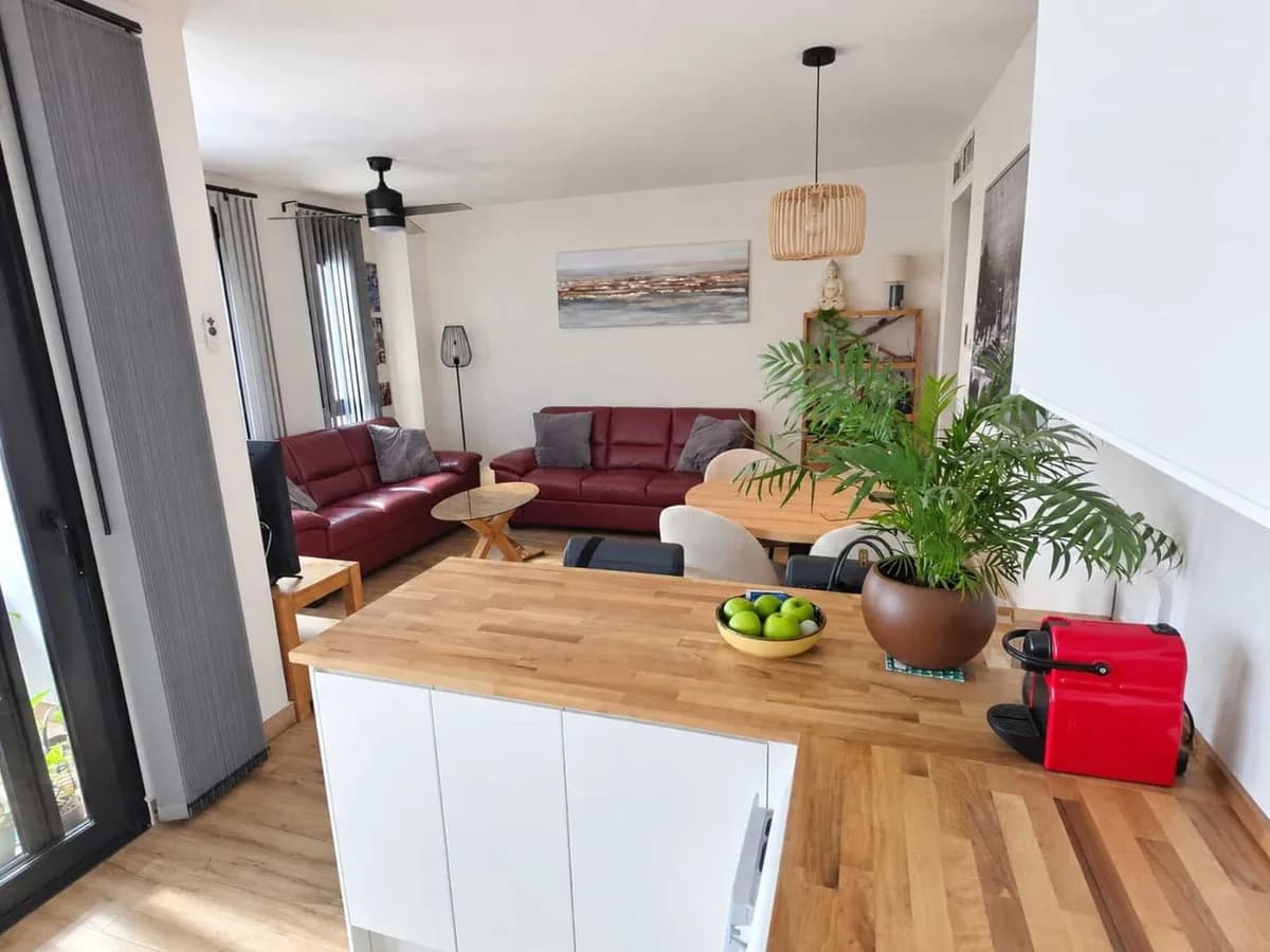 2 Bedroom Ground Floor Apartment for Sale in Los Boliches, Málaga - Image 8