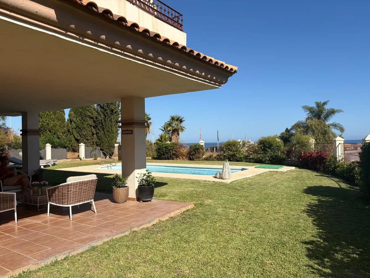 3 Bedroom Ground Floor Apartment for Sale in La Cala de Mijas, Málaga