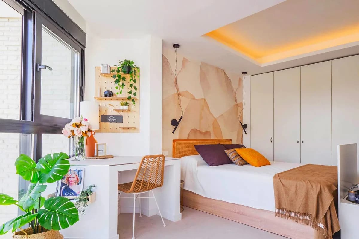 1 Bedroom Middle Floor Studio for Sale in Marbella, Málaga