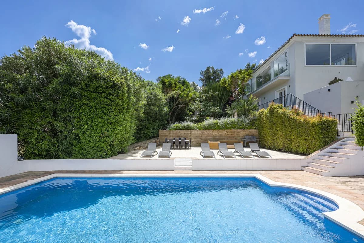 6 Bedroom Detached Villa for Sale in Sotogrande Alto, Cádiz